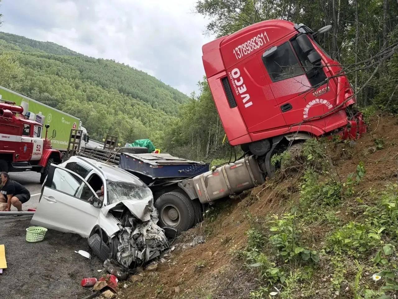 В ДТП под Слюдянкой погибла пассажирка легковушки, ещё двое пострадали....