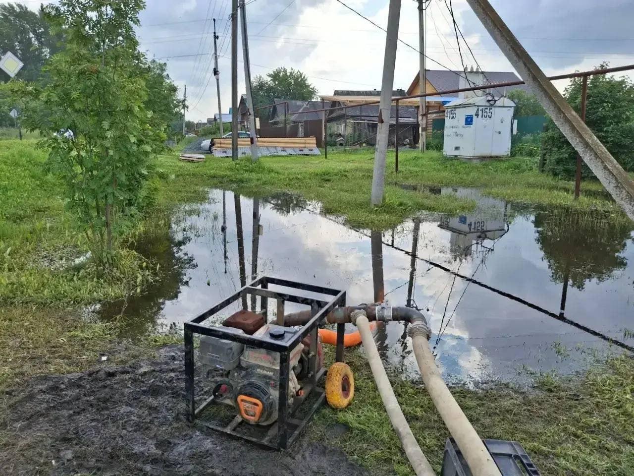 Тысяча домов освободились от воды в Свердловской области. Паводок отступил в...