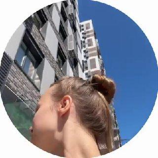 В Москве вышла на связь Анастасия Шнягина, которая гуляет абсолютно голой по столице.