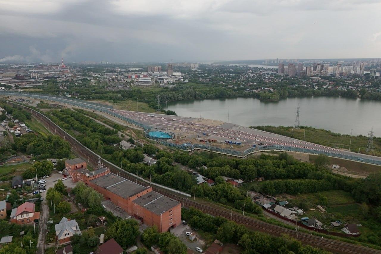 На четвертом мосту в Новосибирске строят пункт оплаты на 22 полосы В...