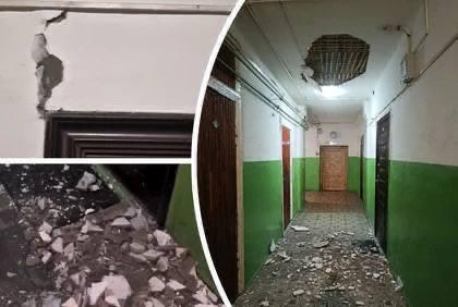 Потолок рухнул в аварийном общежитии Новосибирска на 2-й Школьной