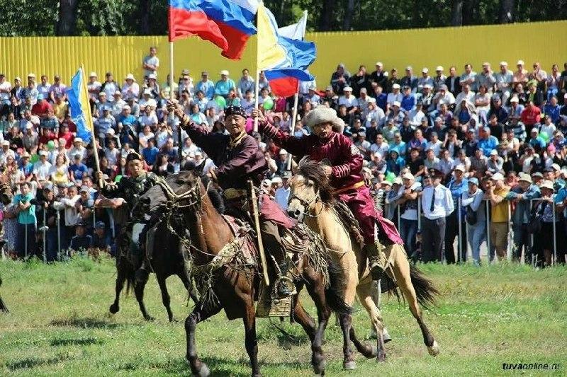 24 июля в Туве объявлено выходным днем в связи с празднованием Наадым.
