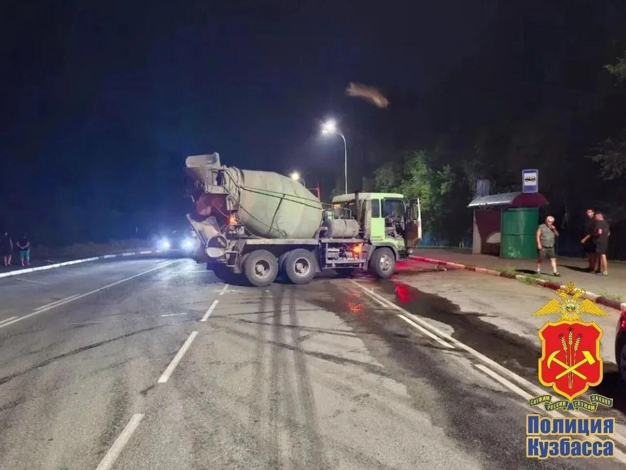 Бетономешалка протаранила автобус около Кемерова – есть пострадавшие