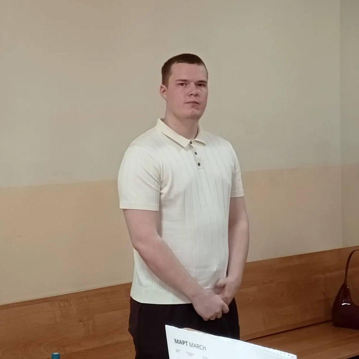 Призывник Владимир Соколов получил семь лет строгого режима за попытку уклониться от службы