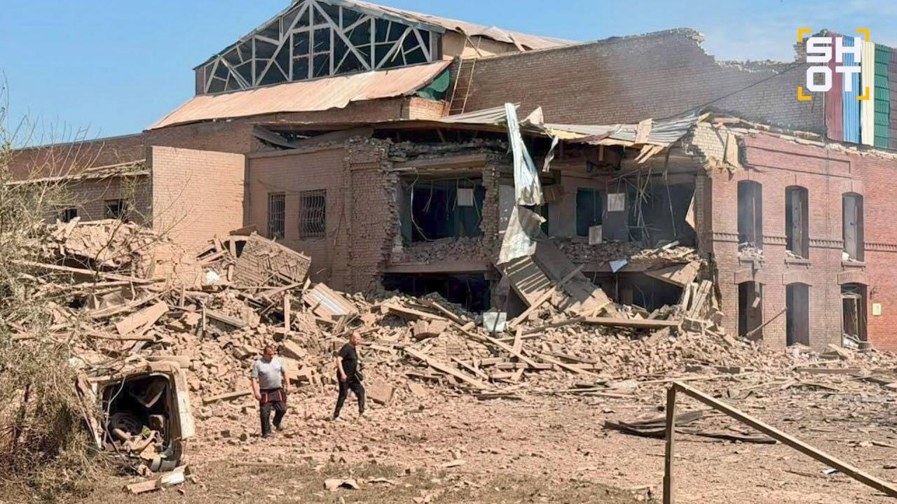 ВС РФ нанесли ракетный удар по выставке новых вооружений под Киевом Удары...