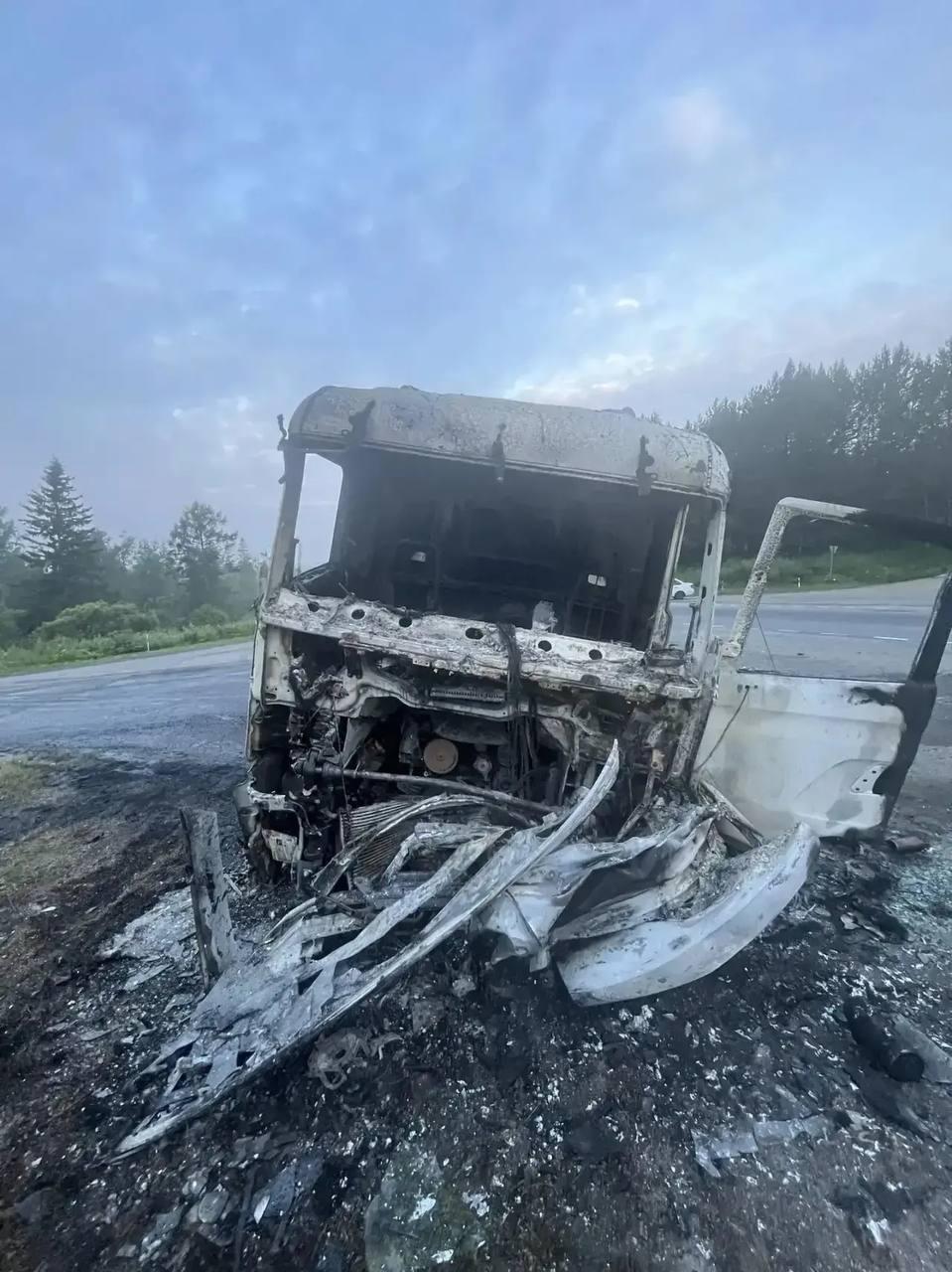 Полицейские устанавливают обстоятельства смертельного ДТП в Емельяновском муниципальном округе