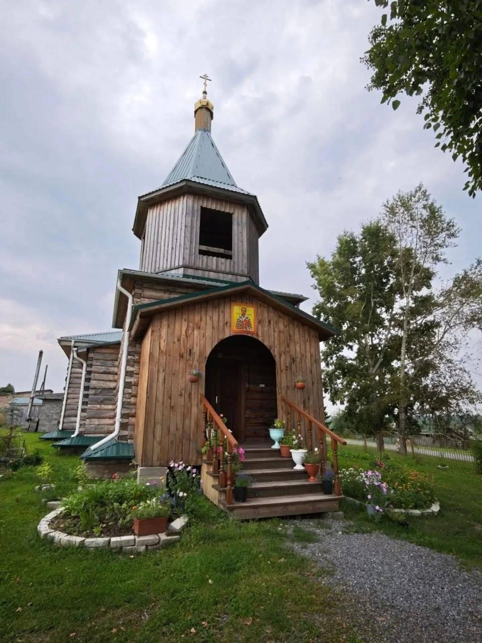 В Баженовке Ачинского округа началось благоустройство родника