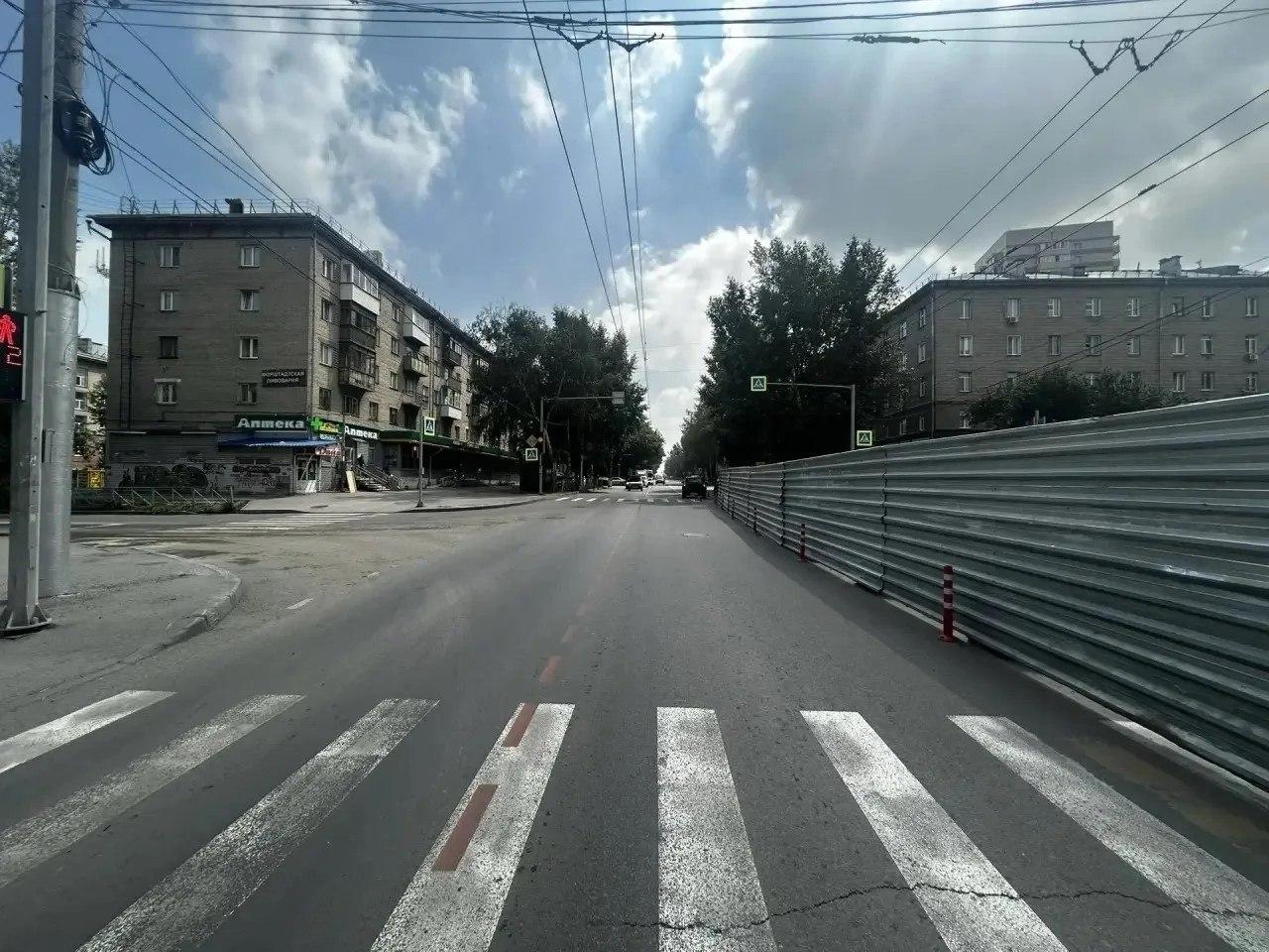 В Ленинском районе автомобиль сбил подростка на электросамокате 27 июля на...