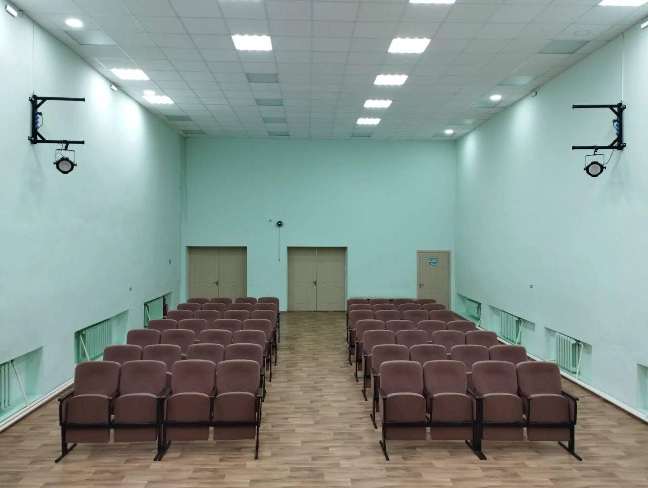 В клубе посёлка Степняки Канского района обновили оборудование и установили...