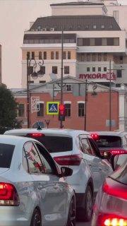 Ад СДВГшника — светофор горит зеленым всего 5 секунд, затем 2 минут красный...
