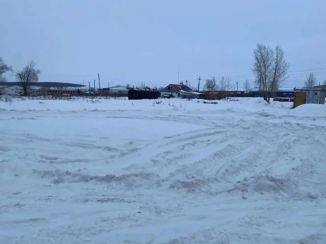 Бумажный гараж за 600 тысяч: житель Ужура купил 25 соток по льготной цене, перепродал, а теперь ждёт суда
