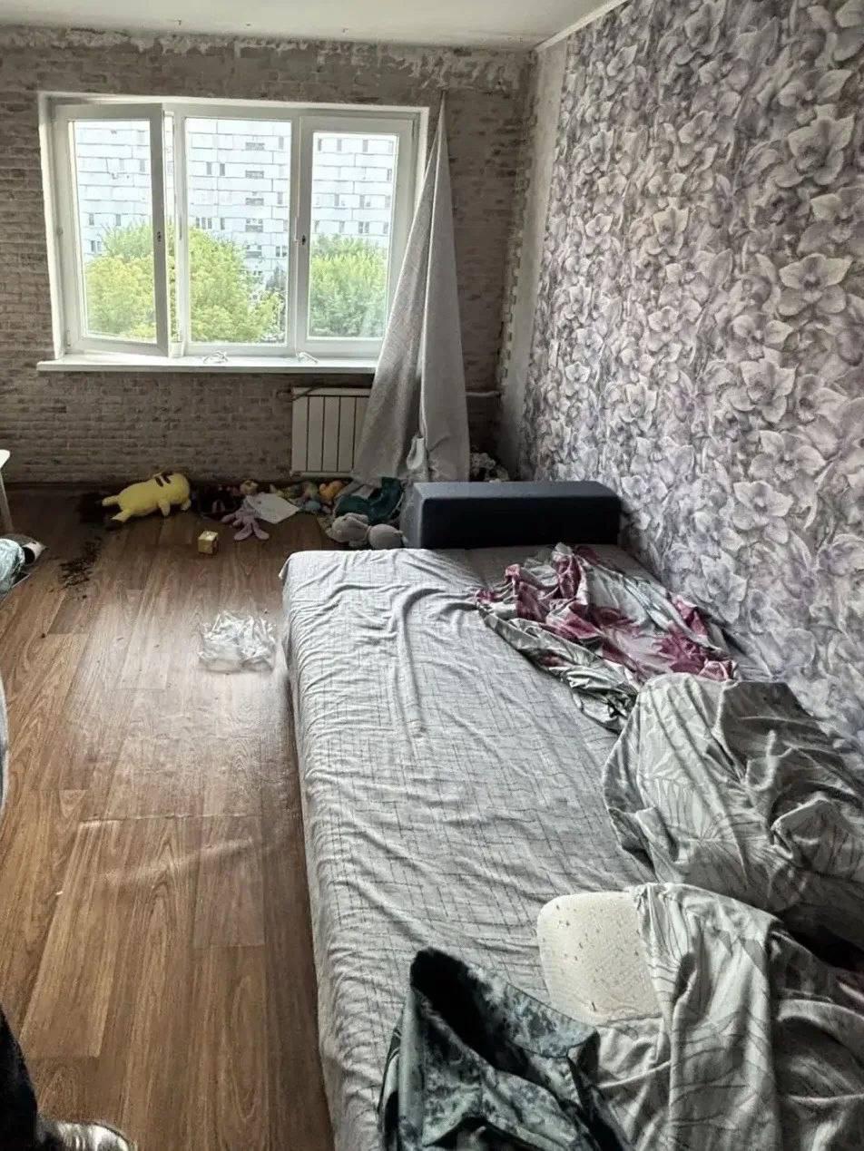 В Красноярске двухлетний мальчик погиб после падения из окна. Трагедия...