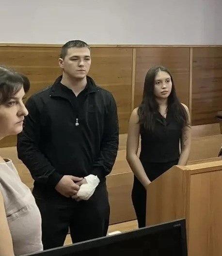 В Екатеринбурге вынесли приговор по делу о хищении у пожилой женщины 1,2 млн рублей