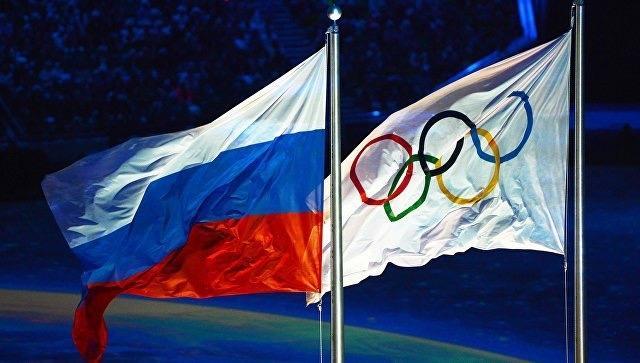 Всемирная федерация армрестлинга (WAF) разрешила россиянам выступать под национальным флагом и с гимном на соревнованиях.