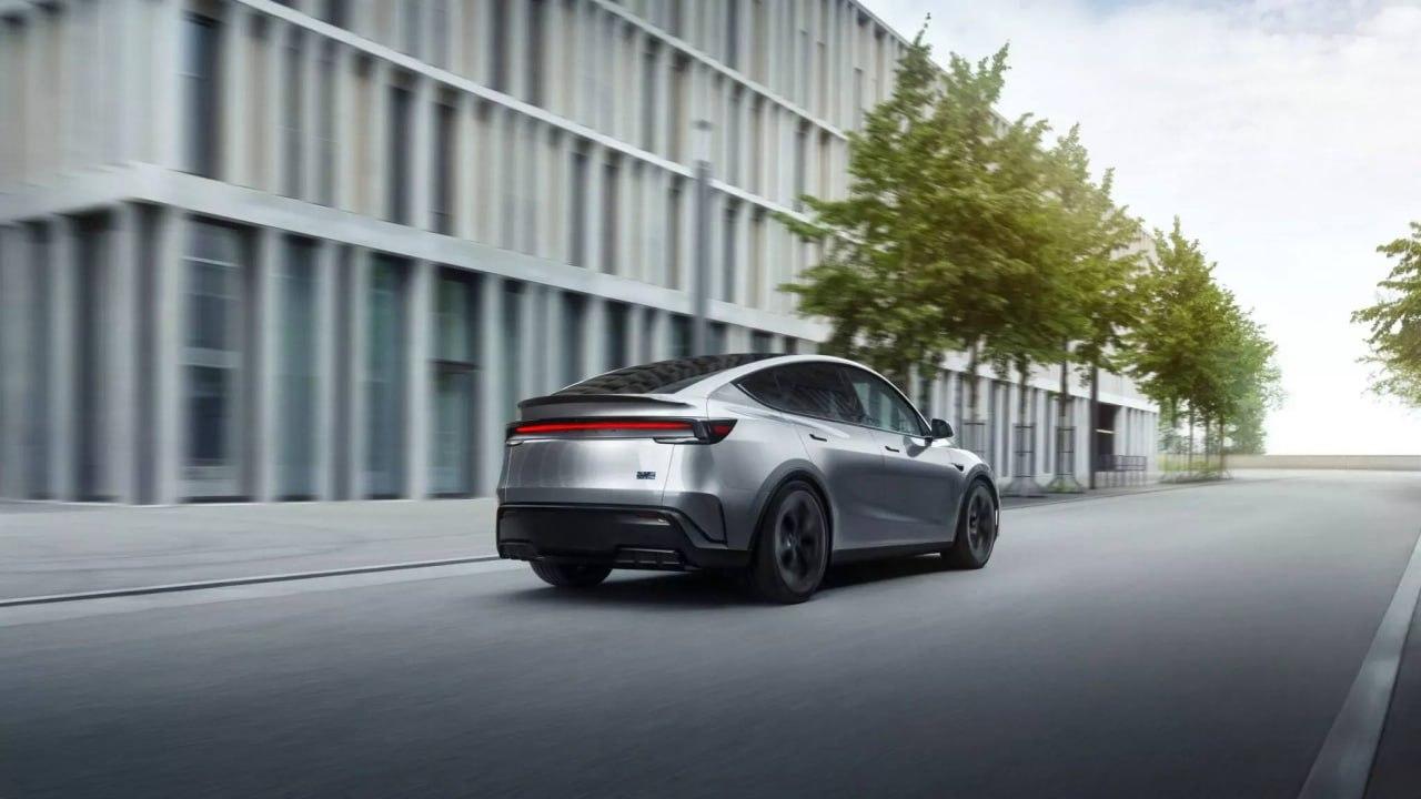 Американка требует от Tesla более 10 млн долларов после неудачного тест-драйва