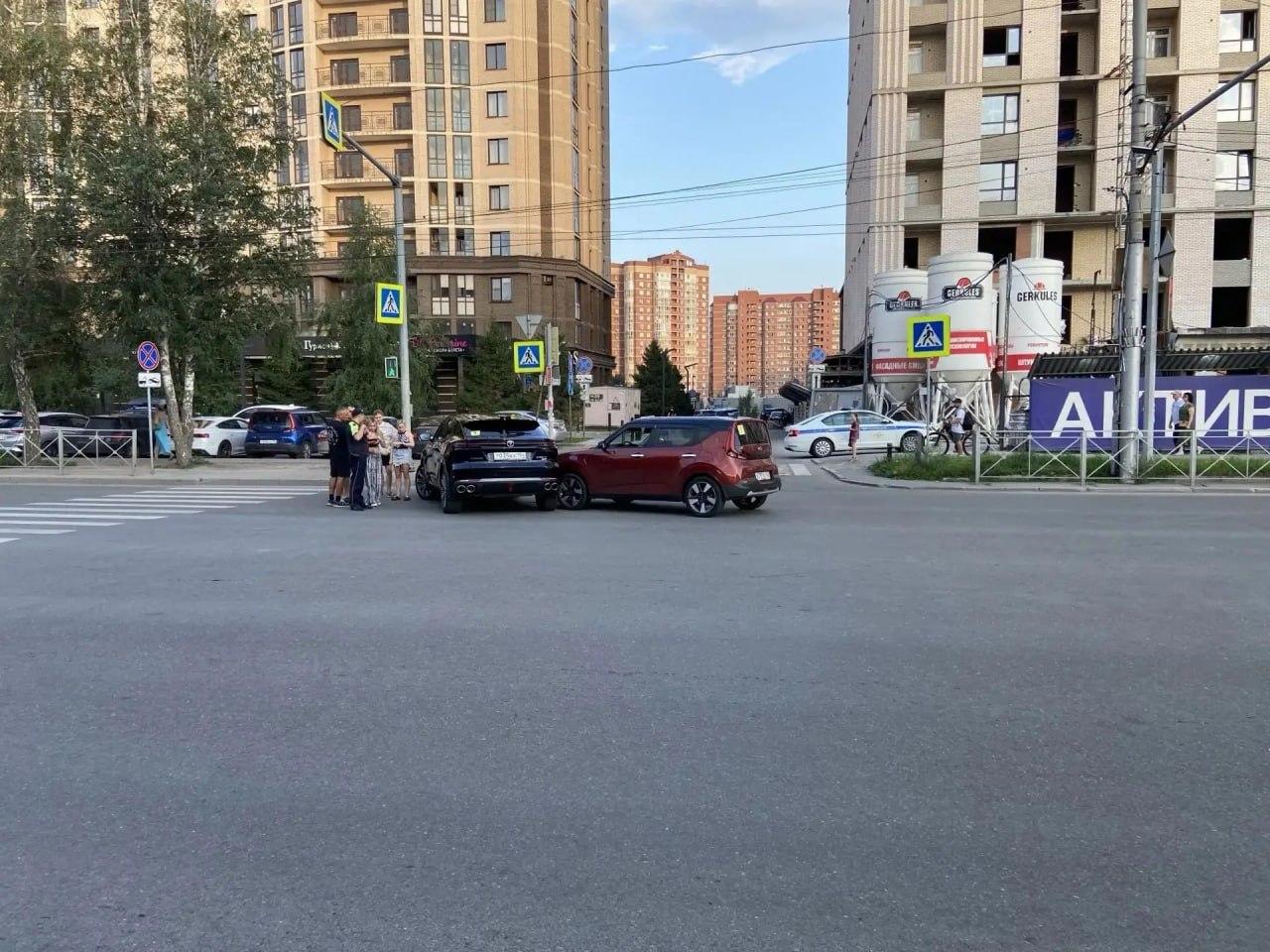 В Заельцовском районе произошло ДТП с пострадавшей девочкой 1 августа 2026...