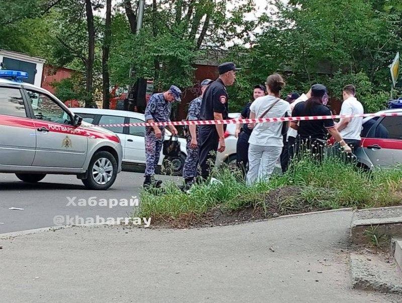 Мужчина умер после жёсткого задержания Росгвардией в Хабаровске