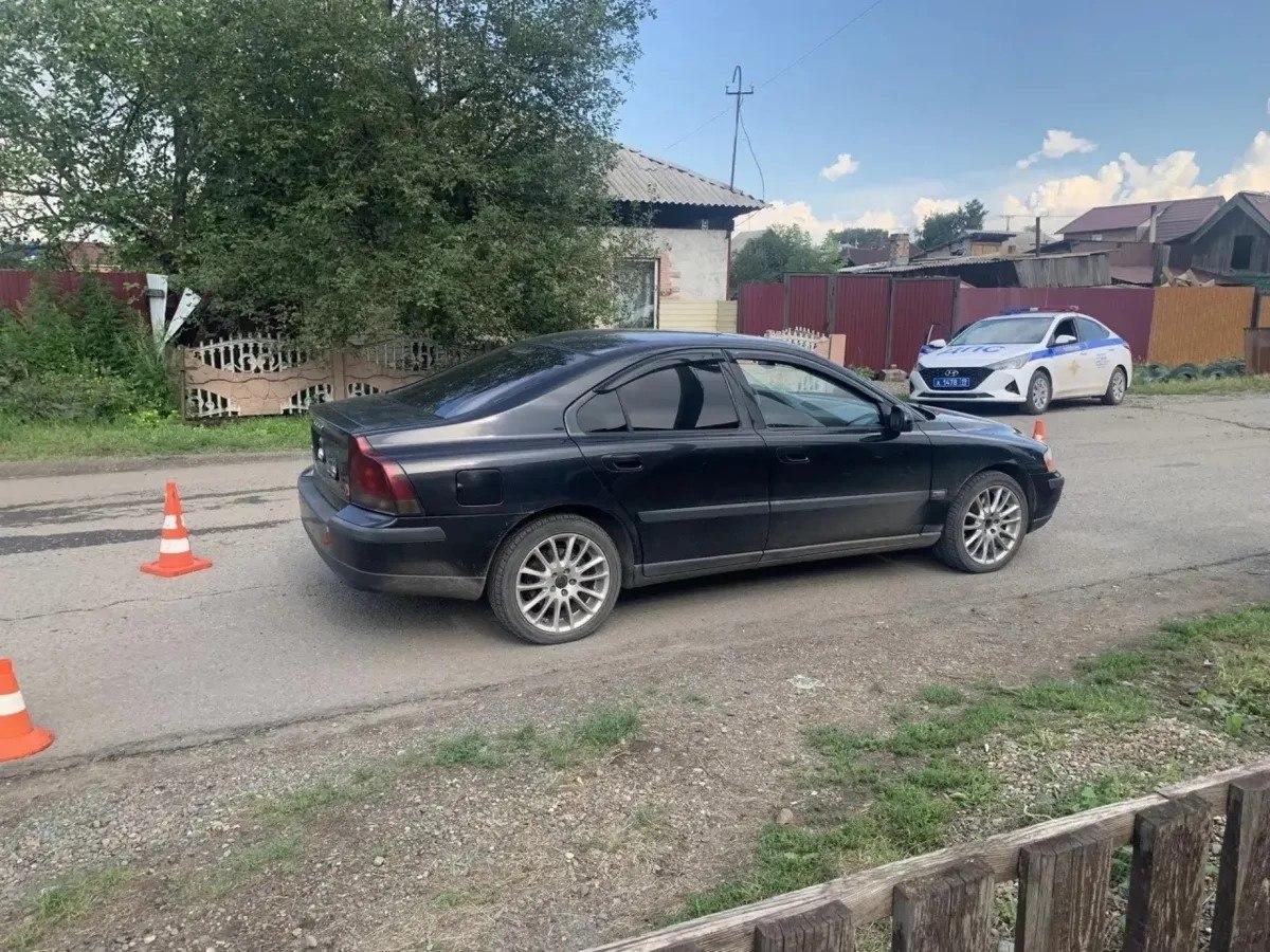 12-летнюю девочку сбил пенсионер в Абакане.