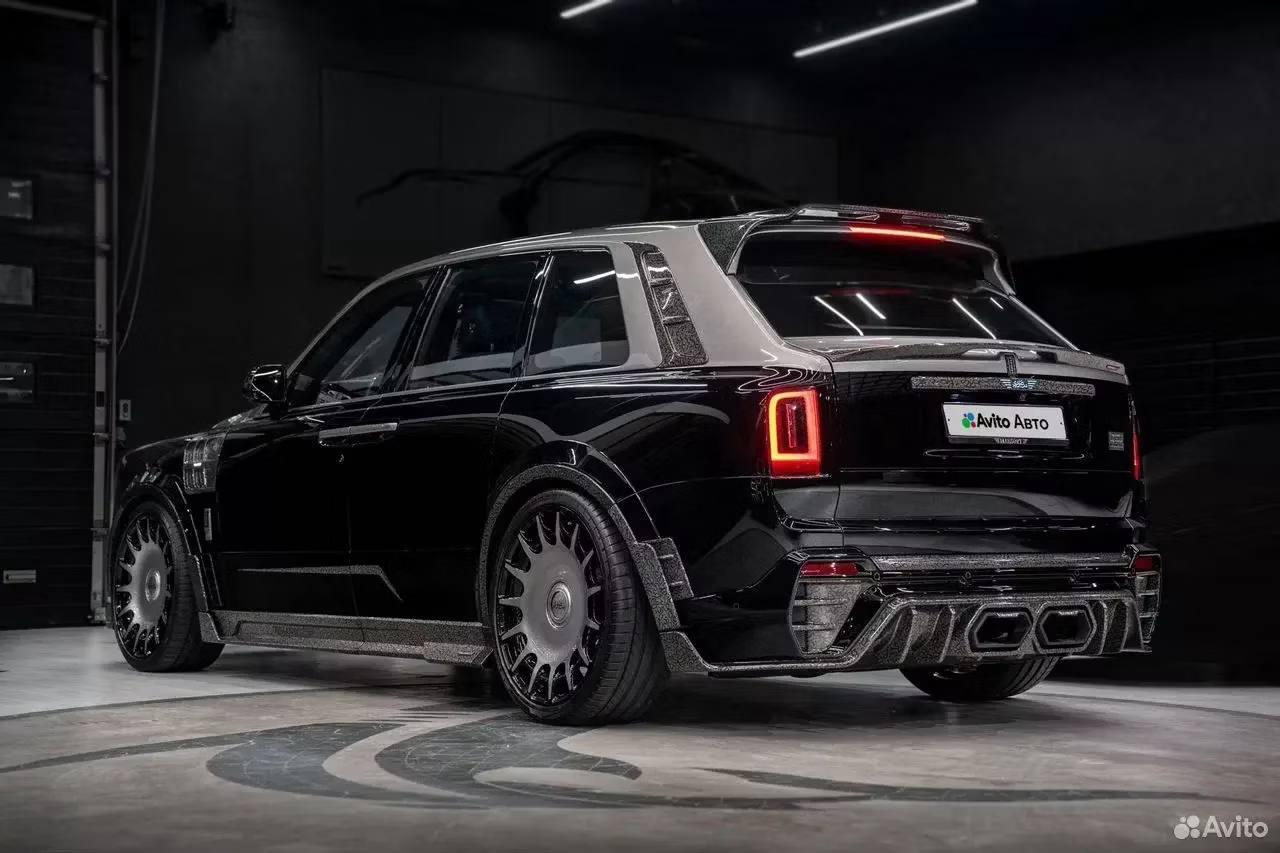 В России выставили на продажу один из самых дорогих Rolls-Royce в истории. За Mansory Cullinan Forward Edition 2025 года просят безумные ₽190 миллионов.