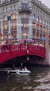 Предложения на катерах стали новым трендом Петербурга