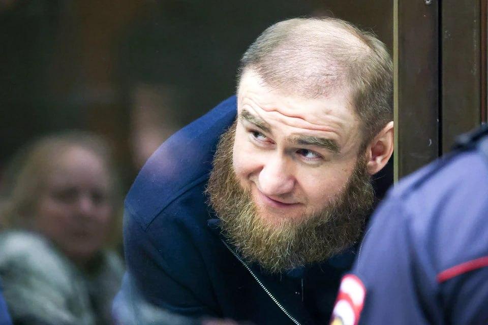 Бывший сенатор Арашуков объявил голодовку в «Черном дельфине»