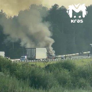 Водитель заживо сгорел во время аварии на трассе в районе Кускуна....