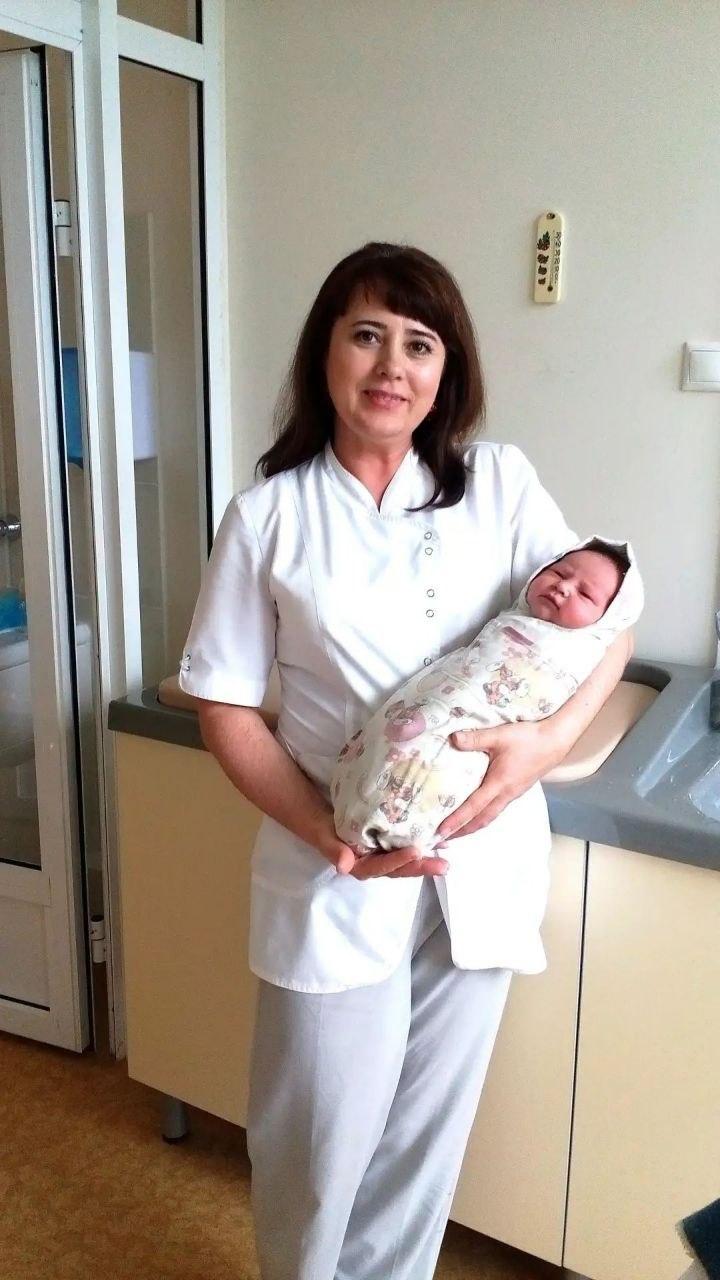 В июле в ачинском перинатальном центре родилось 193 малыша (это на 21 больше,...