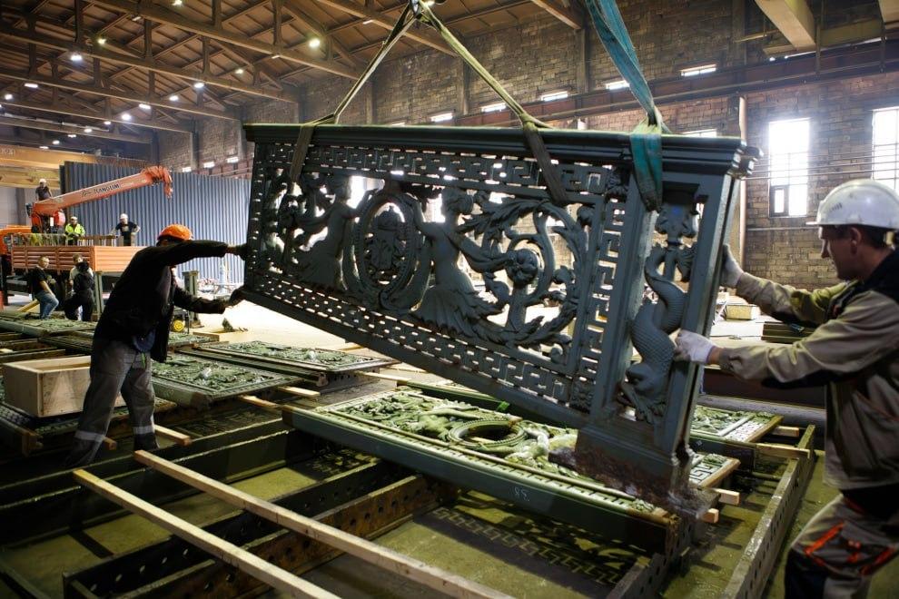 Исторические перила Литейного моста вернут к жизни во время масштабного ремонта