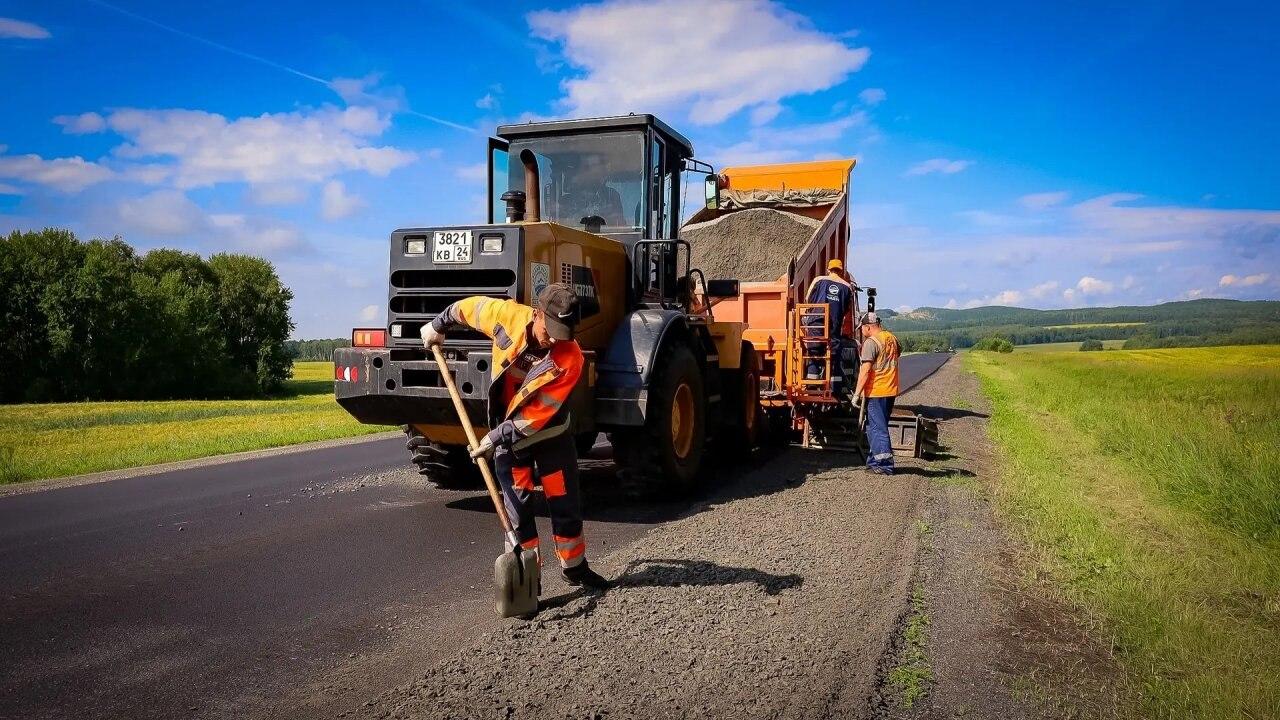 На трассе Уяр — Заозёрный завершается ремонт участка дороги На автодороге Уяр...
