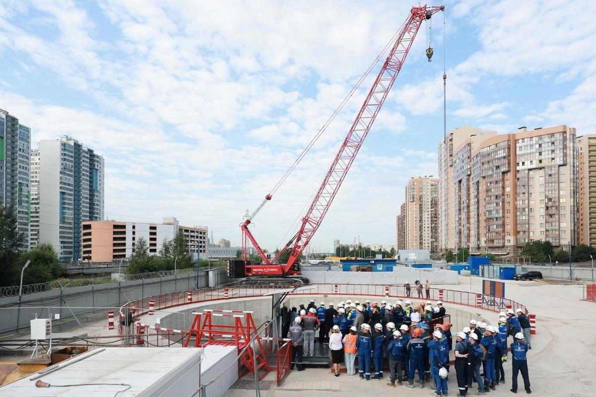 Новый тоннель зеленой ветки метро достроили в Питере — до открытия новых станций осталось около трех лет.