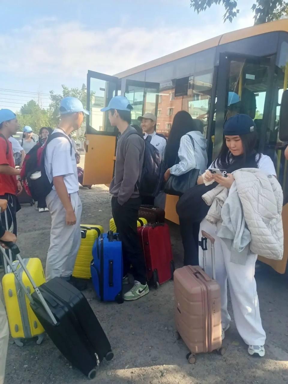 В Кызыл начали прибывать первые участники Буддийского форума