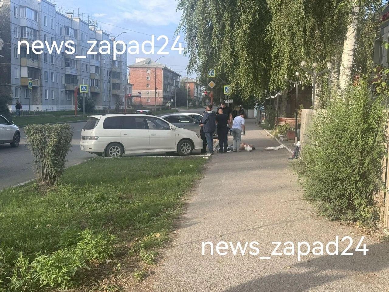 Труп мужчины обнаружен на улице Свердлова около кафе «Ночь Востока» в Ачинске...