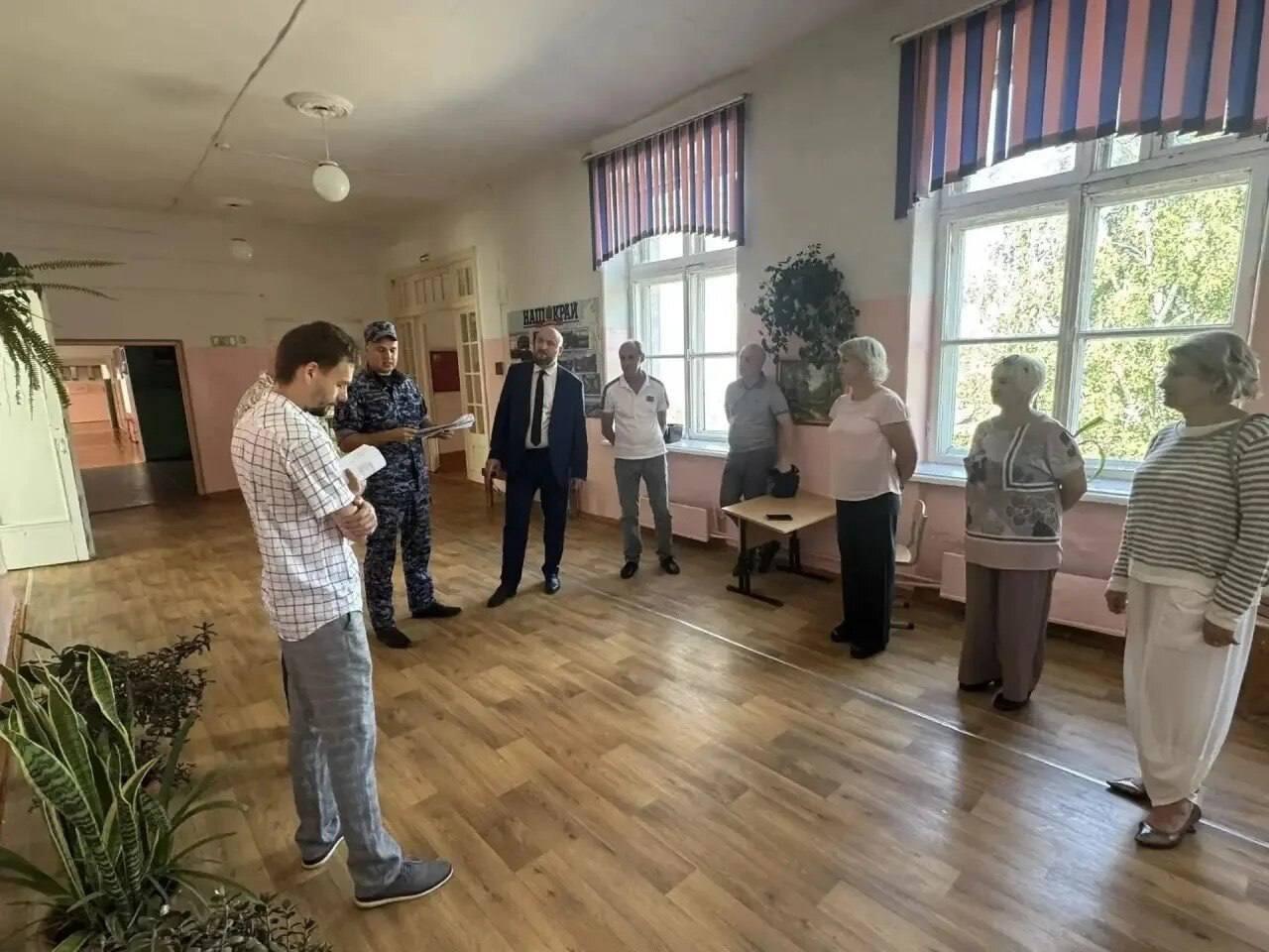 В Канске завершили первый этап проверки готовности учреждений к учебному году...