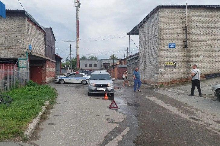 В Новосибирске «Лада» сбила восьмиклассника на велосипеде 7 августа в...