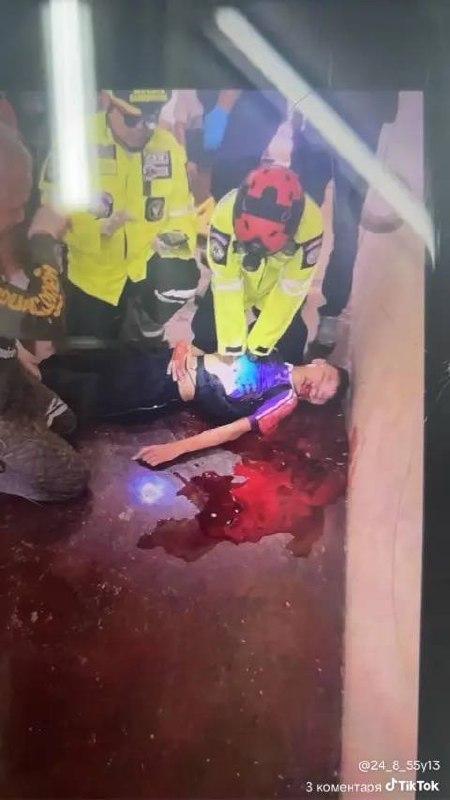 При стрельбе в школе в Таиланде под Бангкоком погибли 7 человек в результате стрельбы, еще 30 пострадали.