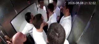 Переполненный лифт с людьми рухнул в Махачкале