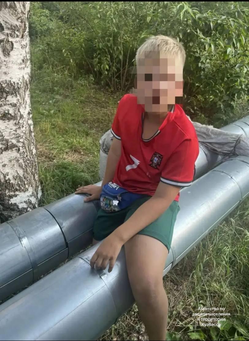 В Таштаголе спасатели вытащили ребенка, застрявшего между трубами. 8-летний...