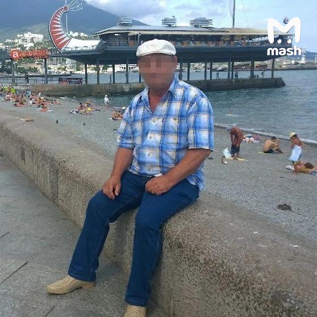 Тело школьницы обнаружили закопанным на заднем дворе местного депутата и...