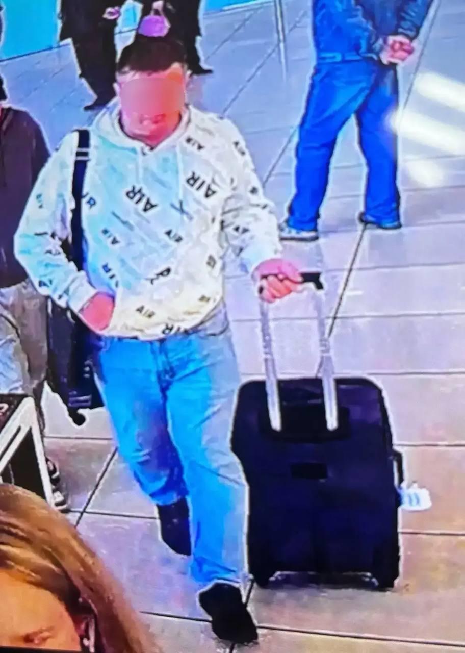 Оренбуржец украл сумку с деньгами в аэропорту Кольцово и потратил почти всё