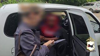 Иностранца, который приехал в Россию учиться, арестовали за сбыт наркотиков.