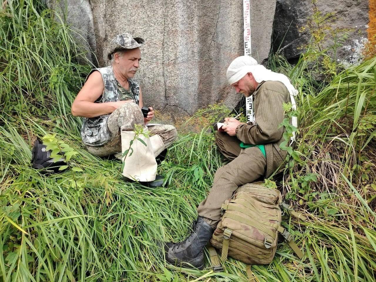 В Богучанском округе нашли более 12 новых участков с древними петроглифами В...