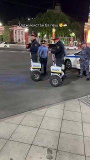 Лол, полиция Таджикистана пересела на гироскутеры. Они уже живут в 2037....