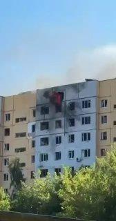 Один человек погиб при ракетном ударе ВСУ по жилому дому в Брянске