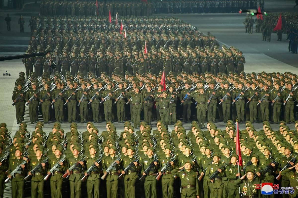 КНДР может отправить в Россию еще 50 тысяч военных для войны против Украины— хохлоСМИ со ссылкой на источники