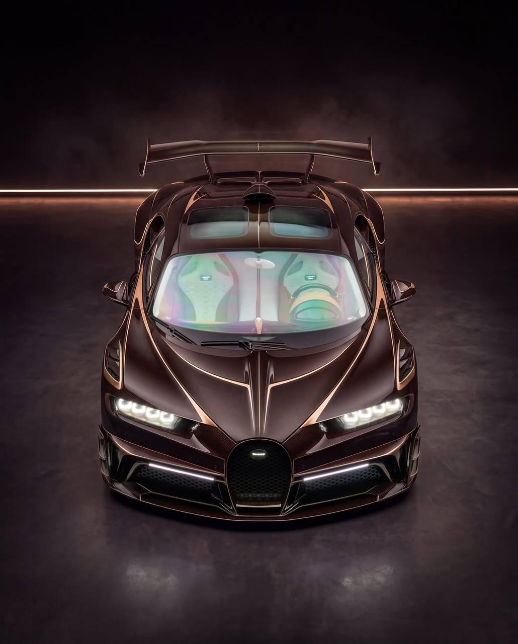 Mansory добралась до Bugatti — тюнер показал сразу два безумных проекта на базе Mistral и Chiron.