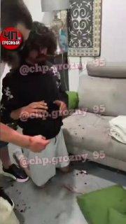 чеченцы жестоко избили и заставили извиняться на коленях марокканцев в США