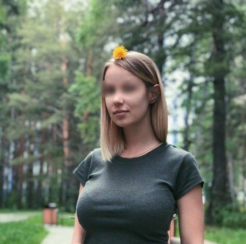 28-летняя девушка из Красноярска получила штраф из-за большой грудь. Якобы...