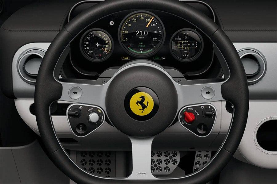 Первый серийный Ferrari Luce продали за безумные $40 миллионов — около ₽3,36 миллиарда по текущему курсу.