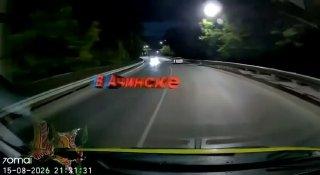 Пьяный водитель на легковушке протаранил скорую в Ачинске. Три человека...