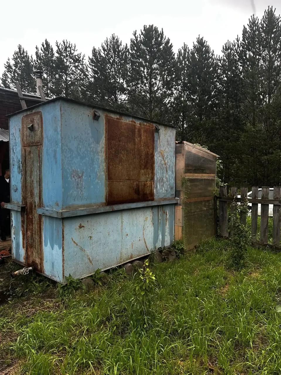 2-летний мальчик утонул в баке с водой в Красноярском крае Ребенок был с...